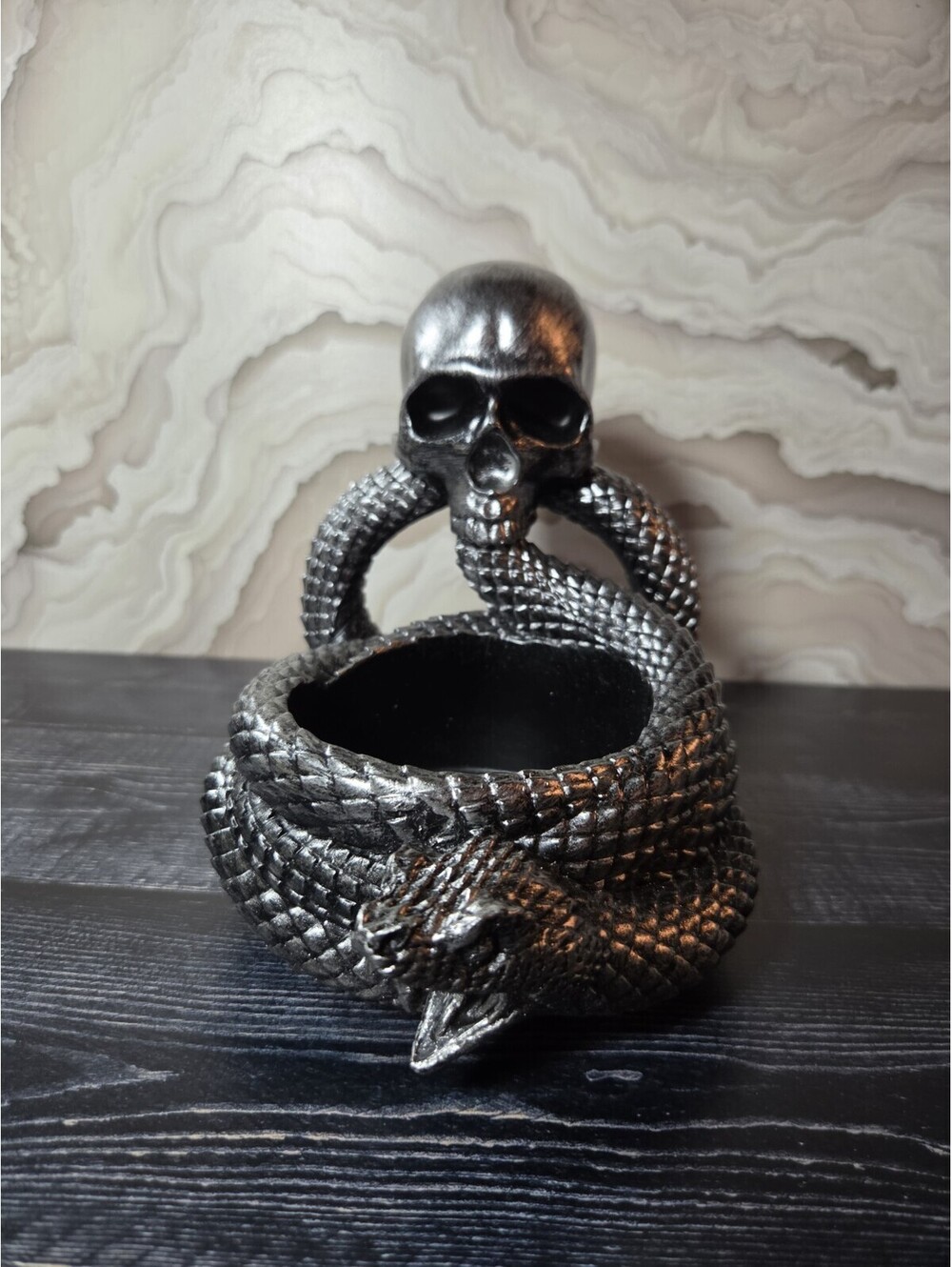 Charmed Aroma Skull Snake Candle Holder no Candle Halloween